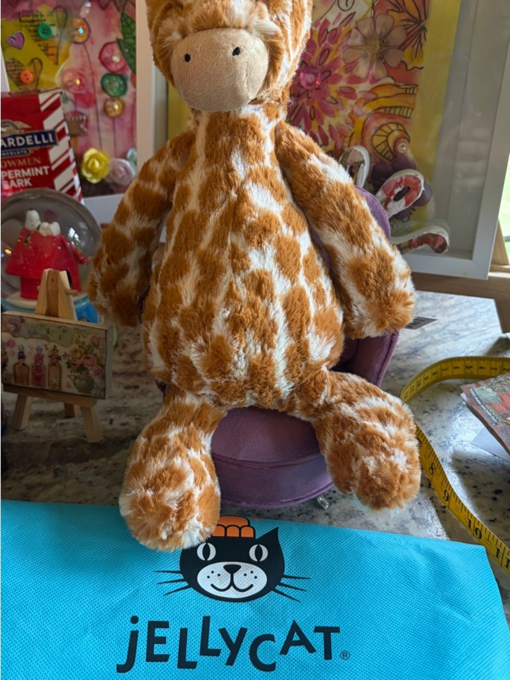 Jellycat Authentic Bashful Giraffe Plush w/Blue Gift Bag  Stuffed Animal NWT - Picture 4 of 12